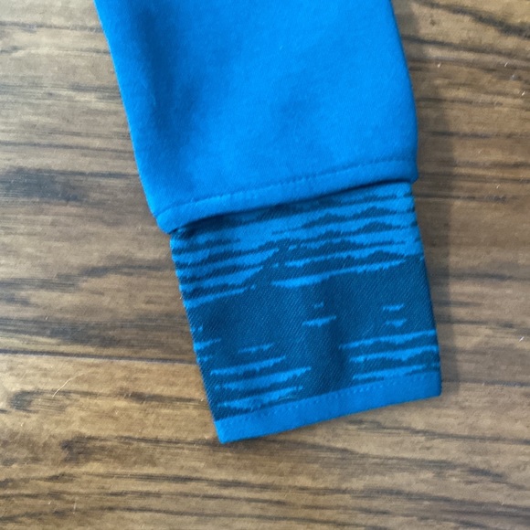 adidas jacket - Picture 7 of 9